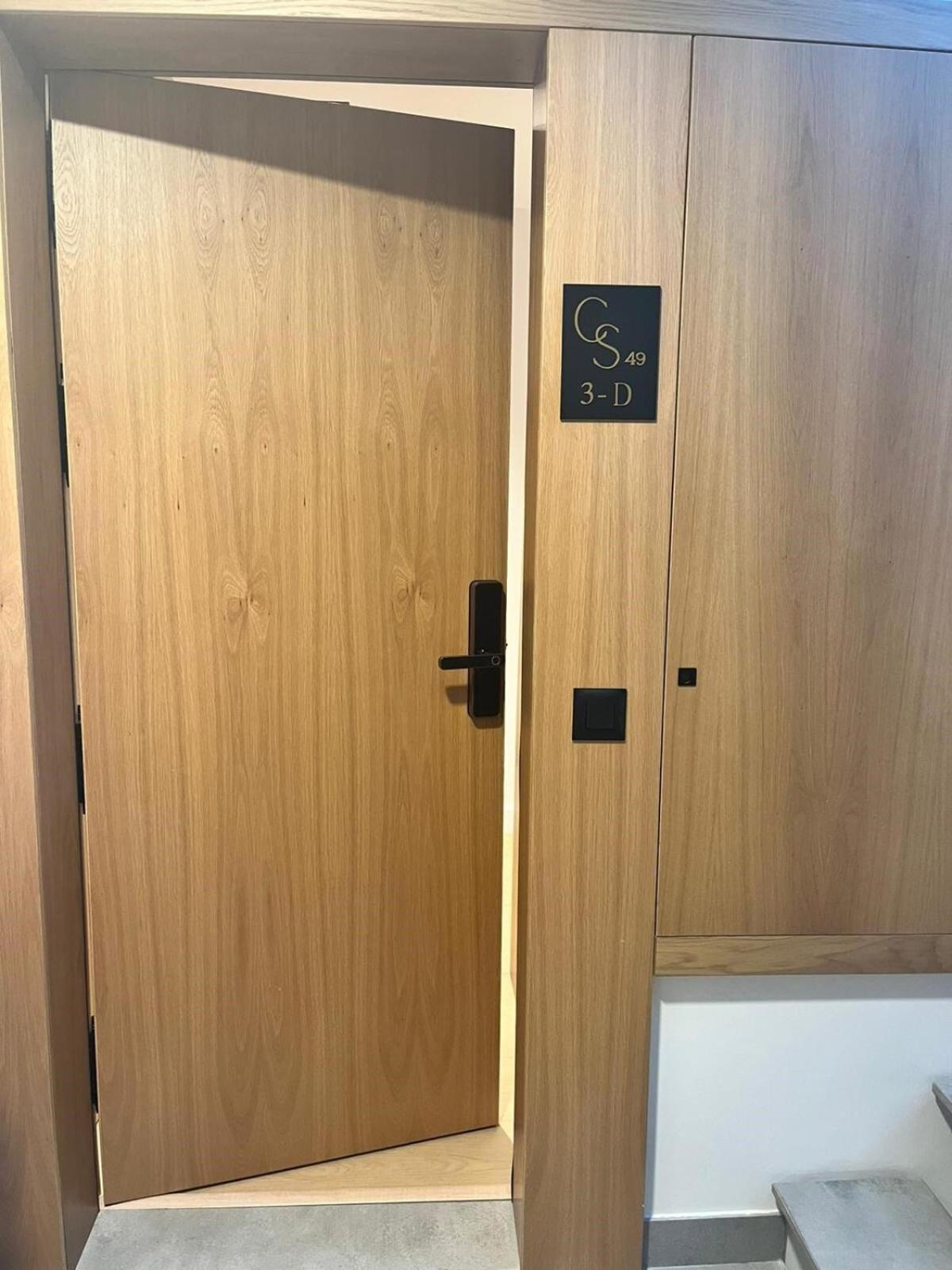 Moderno Costa 49 2-i